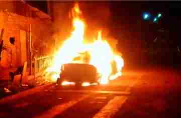 Catanduvas - Veículo é incendiado no bairro Alto Alegre